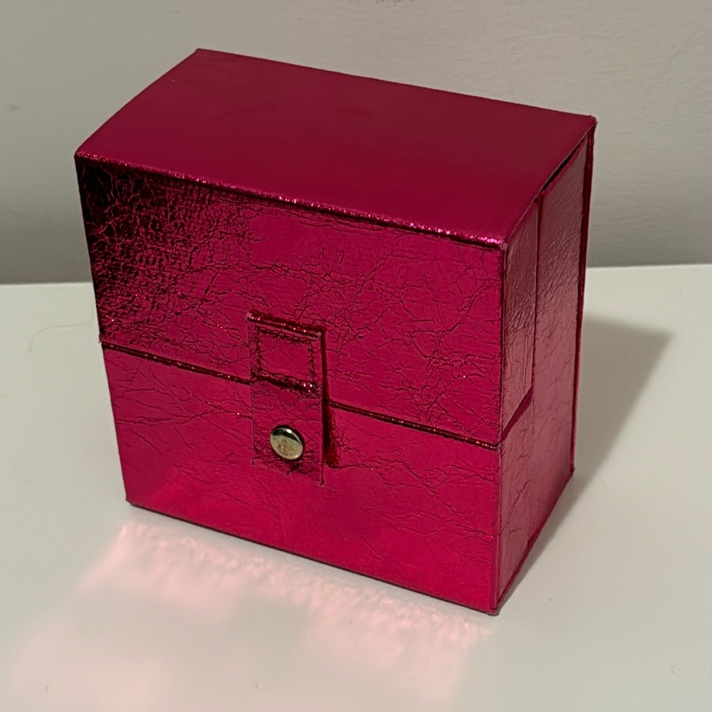 Travel jewelry box